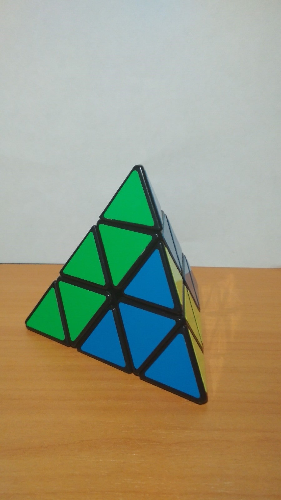 Как быстро собрать кубик Рубика тетраэдр